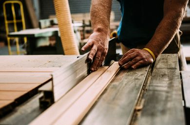 Machining timber profiles